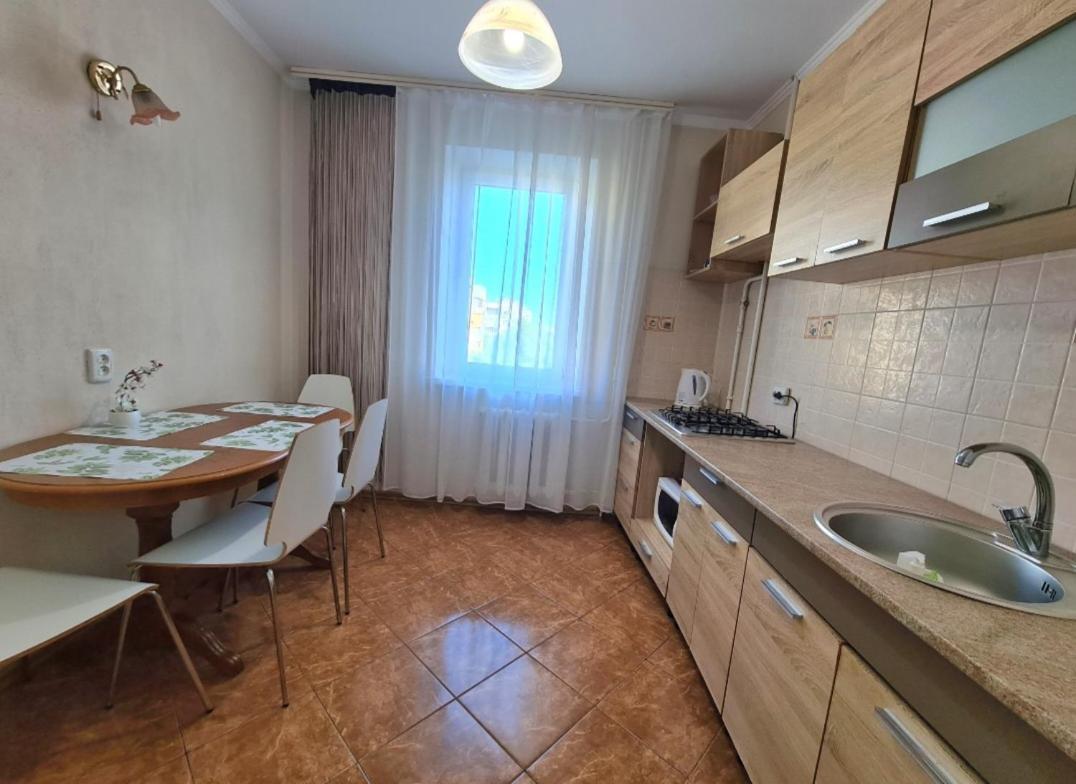 Appartement Decebal 2 à Chişinău Extérieur photo